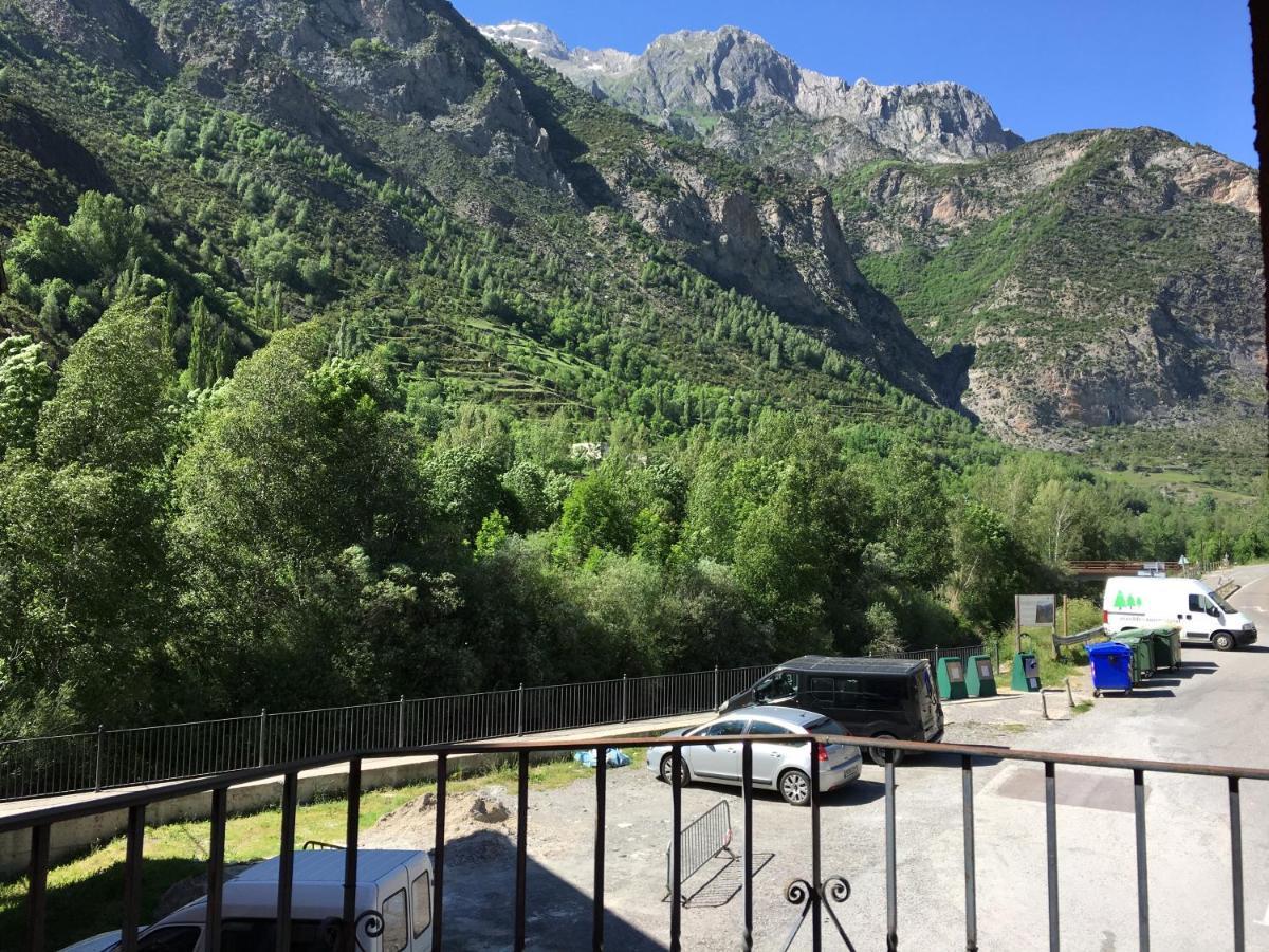 B36 - Mayor 48, 1º - Villmor Benasque Esterno foto